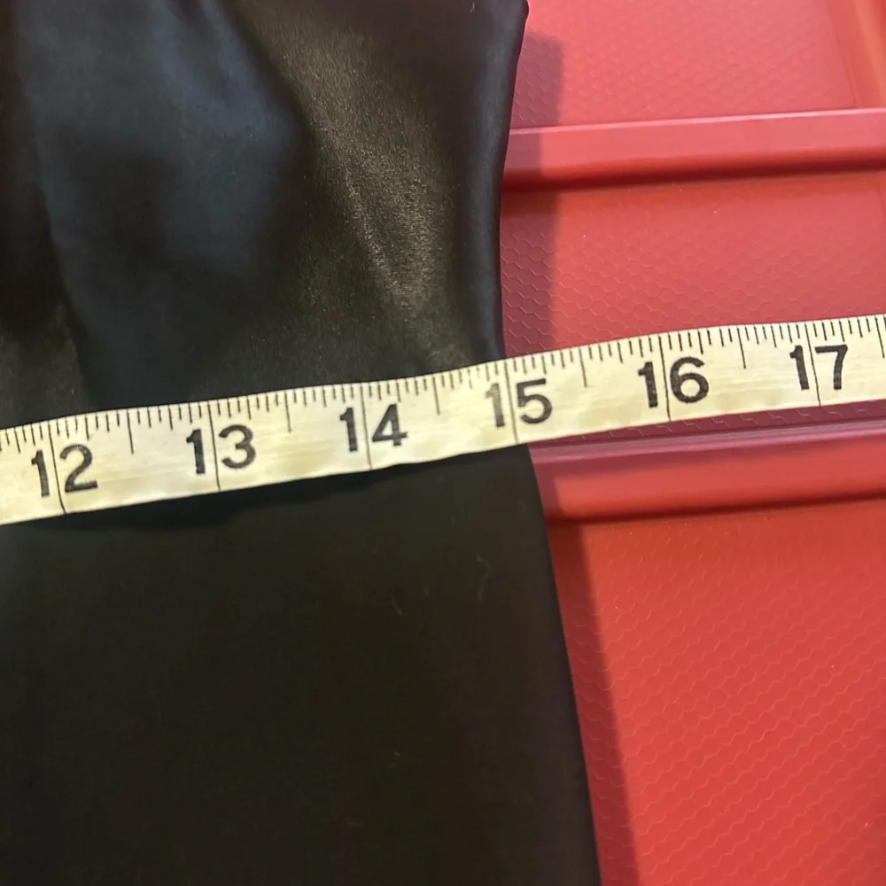 Y2K vintage Victoria’s Secret satin tie front babydoll top black 1999 size small - Picture 7 of 8